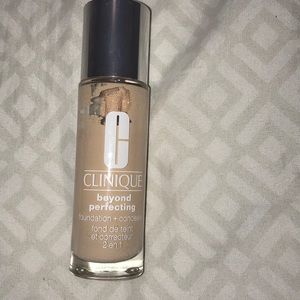 Clinique beyond perfecting